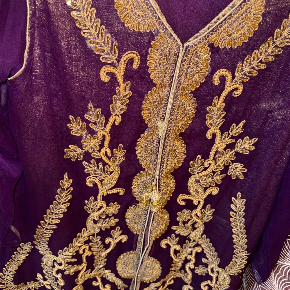 Elegant Purple and Gold Embroidered Women's Top - Picture 2 of 5